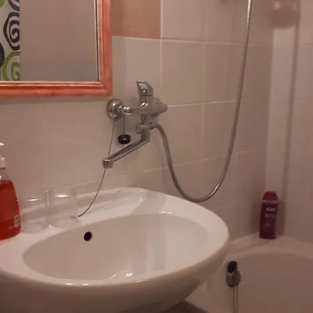 Valentina's Gyvenimas sodyboje Vilnius