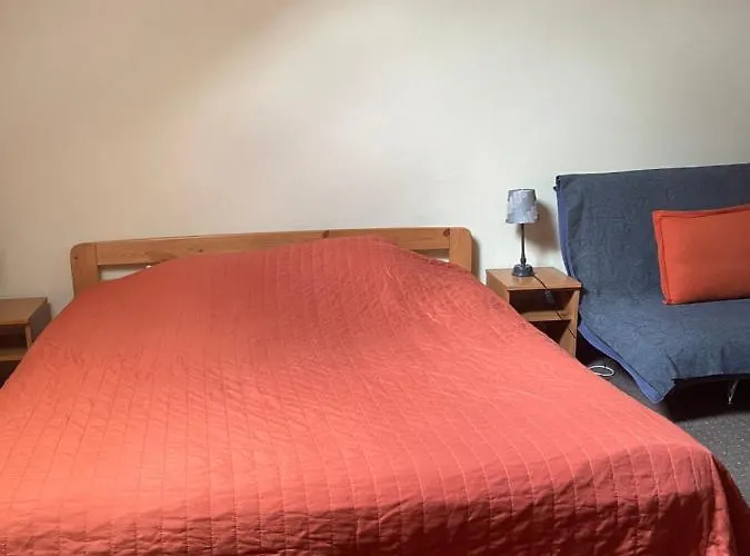 Valentina's Homestay *